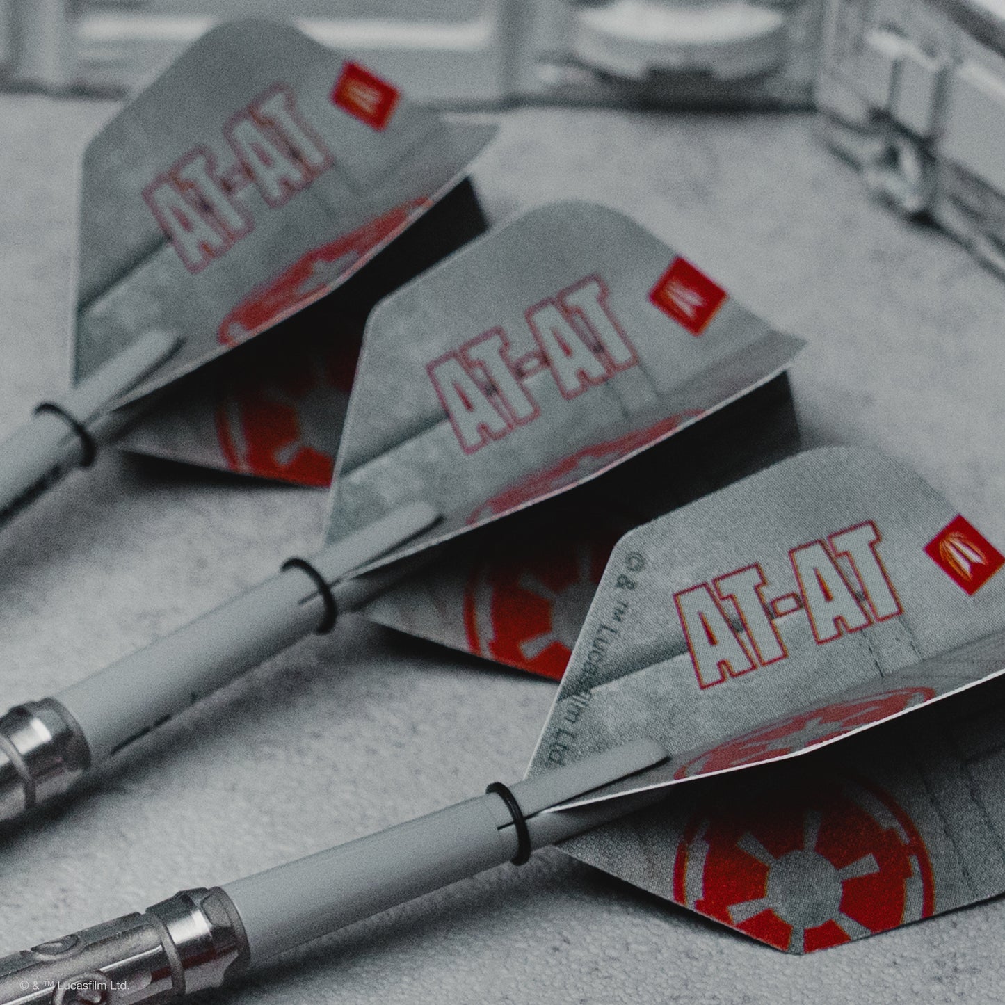 TARGET - STAR WARS - AT AT PRO - ID PRO. ULTRA - DART FLIGHTS - No.6 SMALL - 1 SET