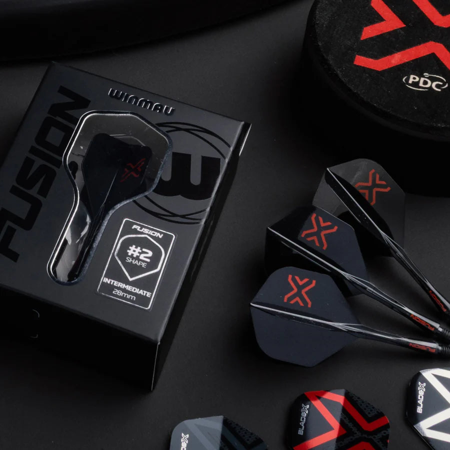 WINMAU - WINMAU FUSION - BLADE X - STANDARD (No.2) - INTEGRATED FLIGHTS - BLACK BLADE X