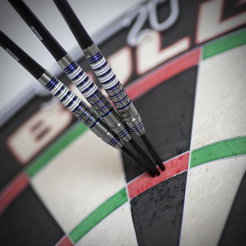 BULL'S (Bulls NL) - MARIO VANDENBOGAERDE - STEEL TIP DARTS - 90% - 22g/24g