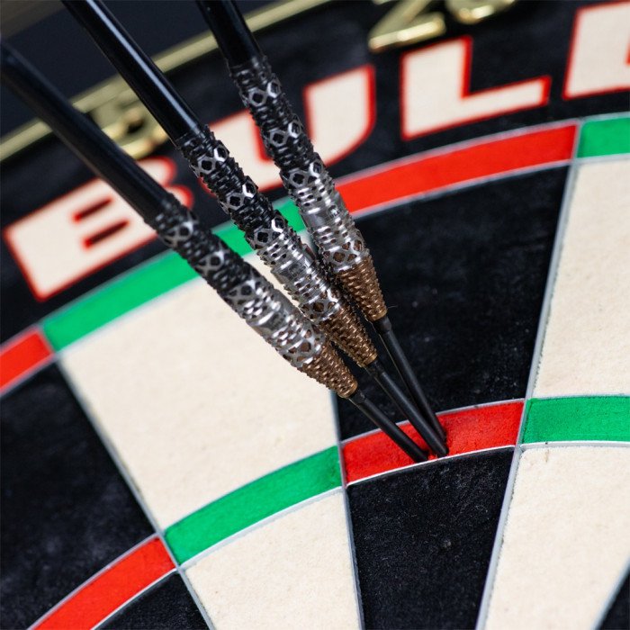 BULL'S (NL) - MAX HOPP - CP STEEL TIP POINT DARTS - 90% - 23g/24g/25g