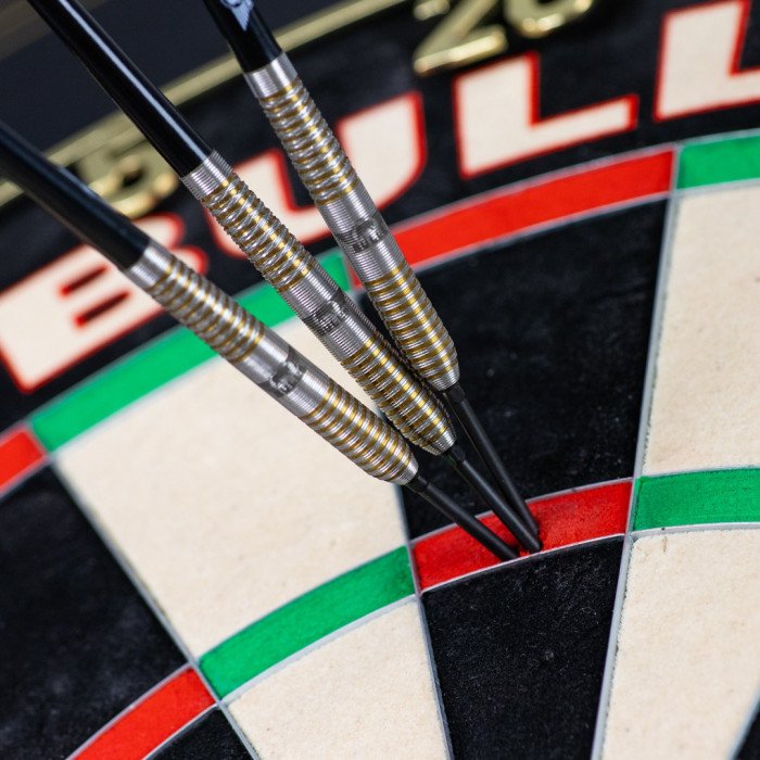 BULL'S (NL) - VINTAGO - GHOST - CP STEEL TIP POINT DARTS - 90% - 21g/23g/24g/28g