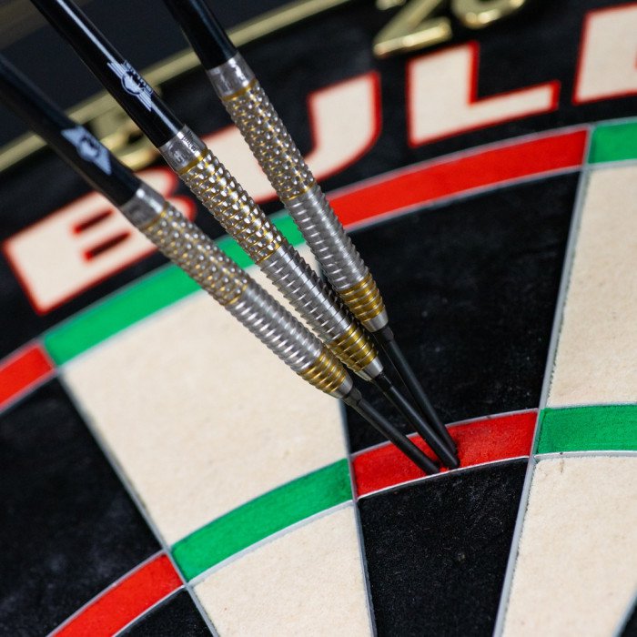 BULL'S (NL) - VINTAGO - SHARK - CP STEEL TIP POINT DARTS - 90% - 22g/23g/24g/27g
